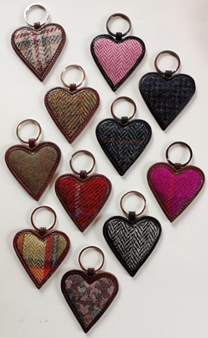 Tweed heart keyrings x 10